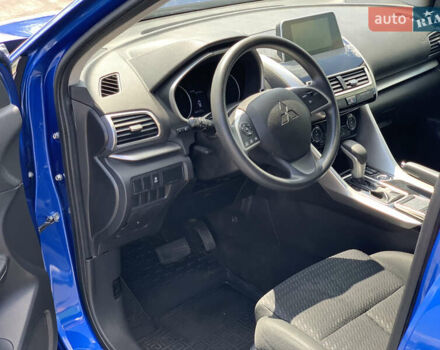 Синий Мицубиси Eclipse Cross, объемом двигателя 1.5 л и пробегом 65 тыс. км за 17900 $, фото 16 на Automoto.ua