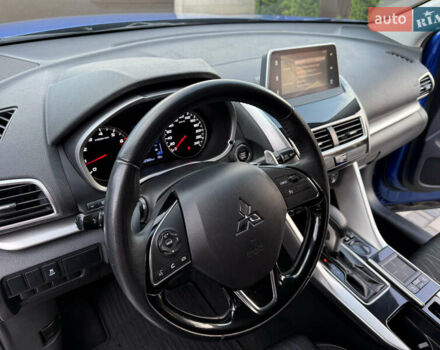Синий Мицубиси Eclipse Cross, объемом двигателя 1.5 л и пробегом 92 тыс. км за 18700 $, фото 47 на Automoto.ua