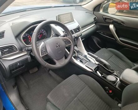 Синій Міцубісі Eclipse Cross, об'ємом двигуна 1.5 л та пробігом 160 тис. км за 15500 $, фото 2 на Automoto.ua