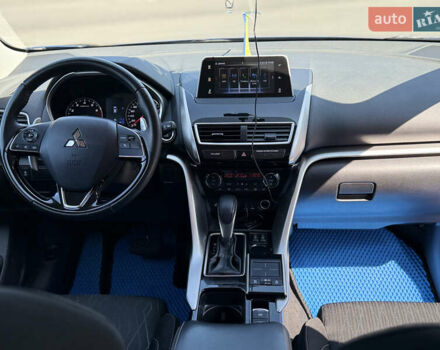 Синій Міцубісі Eclipse Cross, об'ємом двигуна 1.5 л та пробігом 72 тис. км за 22900 $, фото 15 на Automoto.ua