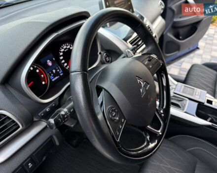 Синий Мицубиси Eclipse Cross, объемом двигателя 1.5 л и пробегом 92 тыс. км за 18700 $, фото 46 на Automoto.ua