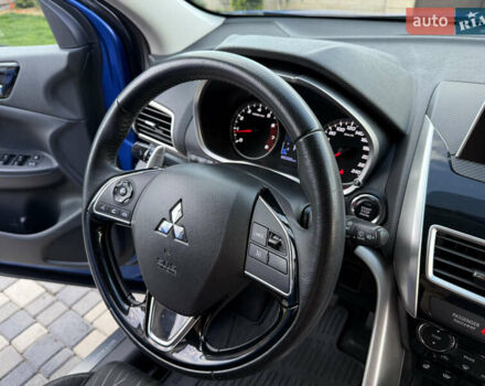 Синий Мицубиси Eclipse Cross, объемом двигателя 1.5 л и пробегом 92 тыс. км за 18700 $, фото 53 на Automoto.ua