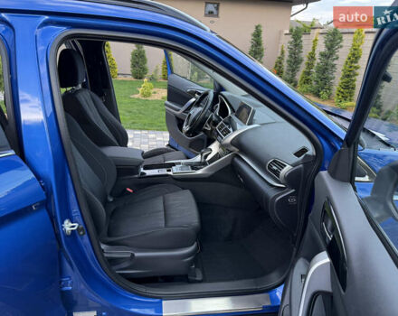 Синий Мицубиси Eclipse Cross, объемом двигателя 1.5 л и пробегом 92 тыс. км за 18700 $, фото 41 на Automoto.ua