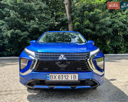 Синий Мицубиси Eclipse Cross, объемом двигателя 1.5 л и пробегом 49 тыс. км за 18900 $, фото 7 на Automoto.ua