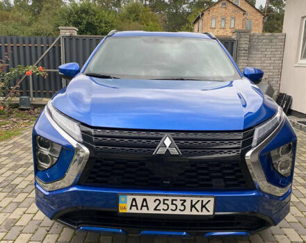 Синий Мицубиси Eclipse Cross, объемом двигателя 2 л и пробегом 84 тыс. км за 23800 $, фото 3 на Automoto.ua
