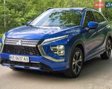 Синий Мицубиси Eclipse Cross, объемом двигателя 2 л и пробегом 18 тыс. км за 23400 $, фото 2 на Automoto.ua