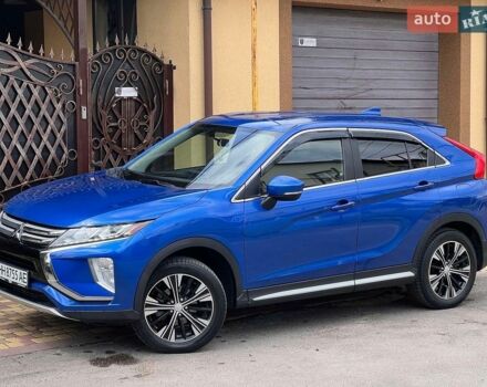Синий Мицубиси Eclipse Cross, объемом двигателя 1.5 л и пробегом 139 тыс. км за 14900 $, фото 1 на Automoto.ua