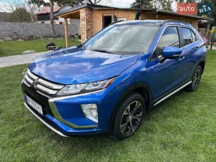 Мицубиси Eclipse Cross 2018 в Ровно на Automoto.ua Синий Мицубиси Eclipse Cross, объемом двигателя 1.5 л и пробегом 73 тыс. км за 18000 $, фото 1 на Automoto.ua