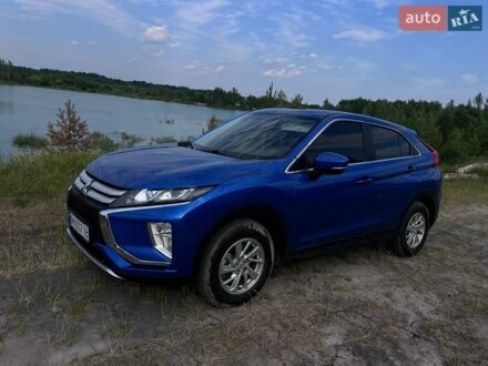 Синий Мицубиси Eclipse Cross, объемом двигателя 1.5 л и пробегом 71 тыс. км за 15300 $, фото 1 на Automoto.ua