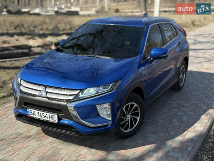 Міцубісі Eclipse Cross 2019 у Кропивницькому (Кіровограді) на Automoto.ua Синій Міцубісі Eclipse Cross, об'ємом двигуна 1.5 л та пробігом 59 тис. км за 16950 $, фото 1 на Automoto.ua