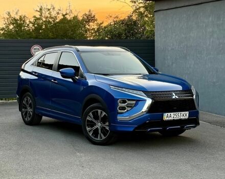 Синий Мицубиси Eclipse Cross, объемом двигателя 2 л и пробегом 88 тыс. км за 21200 $, фото 1 на Automoto.ua