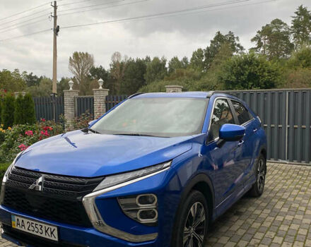 Синий Мицубиси Eclipse Cross, объемом двигателя 2 л и пробегом 84 тыс. км за 23800 $, фото 1 на Automoto.ua