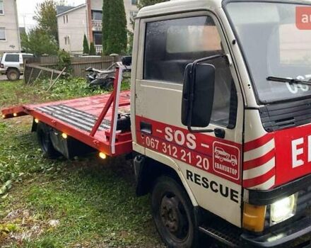 Белый Мицубиси Fuso Canter, объемом двигателя 2.48 л и пробегом 300 тыс. км за 7800 $, фото 2 на Automoto.ua