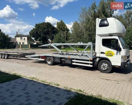 Белый Мицубиси Fuso Canter, объемом двигателя 3 л и пробегом 242 тыс. км за 43500 $, фото 4 на Automoto.ua