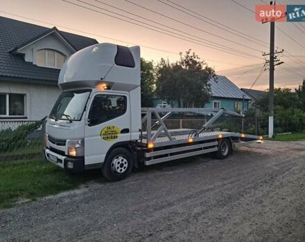 Белый Мицубиси Fuso Canter, объемом двигателя 3 л и пробегом 242 тыс. км за 43500 $, фото 2 на Automoto.ua