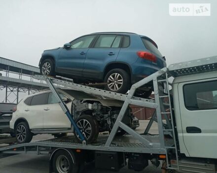 Белый Мицубиси Fuso Canter, объемом двигателя 3 л и пробегом 80 тыс. км за 27000 $, фото 9 на Automoto.ua