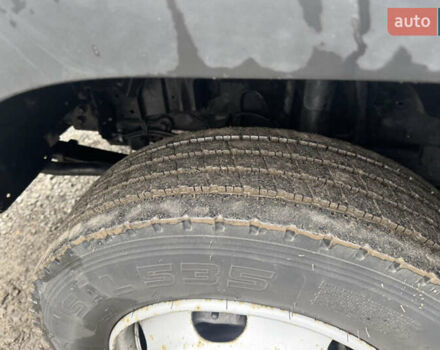 Белый Мицубиси Fuso Canter, объемом двигателя 3 л и пробегом 300 тыс. км за 14000 $, фото 7 на Automoto.ua