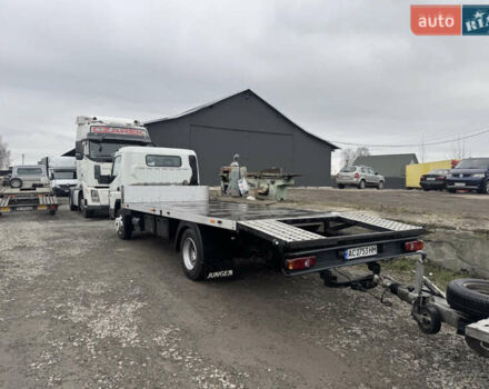 Белый Мицубиси Fuso Canter, объемом двигателя 3 л и пробегом 300 тыс. км за 14000 $, фото 1 на Automoto.ua