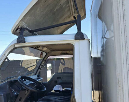Белый Мицубиси Fuso Canter, объемом двигателя 2.48 л и пробегом 1000 тыс. км за 4200 $, фото 5 на Automoto.ua
