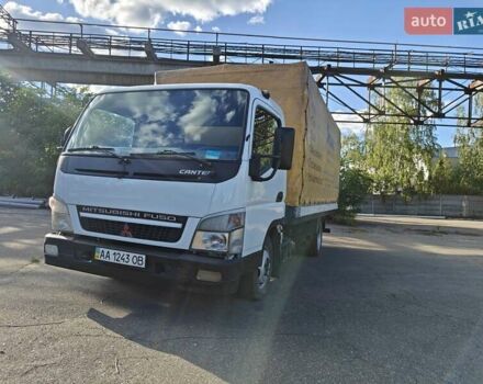 Белый Мицубиси Fuso Canter, объемом двигателя 2.98 л и пробегом 371 тыс. км за 10000 $, фото 14 на Automoto.ua