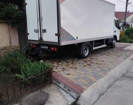 Міцубісі Fuso Canter 2017 у Одесі на Automoto.ua Білий Міцубісі Fuso Canter, об'ємом двигуна 3 л та пробігом 185 тис. км за 23500 $, фото 3 на Automoto.ua