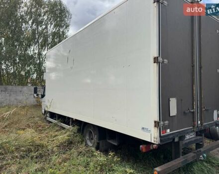 Белый Мицубиси Fuso Canter, объемом двигателя 3 л и пробегом 350 тыс. км за 16500 $, фото 4 на Automoto.ua