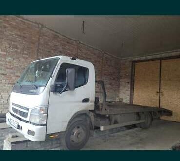 Білий Міцубісі Fuso Canter, об'ємом двигуна 0 л та пробігом 450 тис. км за 13000 $, фото 1 на Automoto.ua