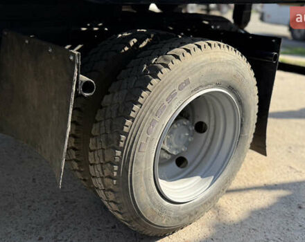 Фиолетовый Мицубиси Fuso Canter, объемом двигателя 3.91 л и пробегом 100 тыс. км за 12300 $, фото 7 на Automoto.ua