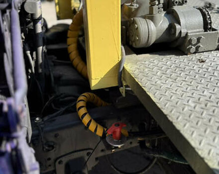 Фиолетовый Мицубиси Fuso Canter, объемом двигателя 3.91 л и пробегом 100 тыс. км за 12300 $, фото 13 на Automoto.ua