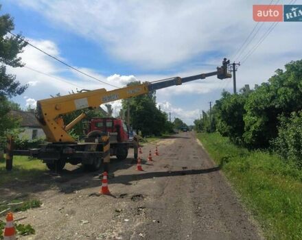 Мицубиси Fuso Canter 1999 в Одессе на Automoto.ua Красный Мицубиси Fuso Canter, объемом двигателя 4 л и пробегом 170 тыс. км за 40000 $, фото 2 на Automoto.ua