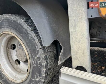 Мицубиси Fuso Canter, объемом двигателя 3 л и пробегом 480 тыс. км за 13700 $, фото 5 на Automoto.ua