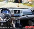Мицубиси L200, объемом двигателя 2.5 л и пробегом 360 тыс. км за 3500 $, фото 4 на Automoto.ua