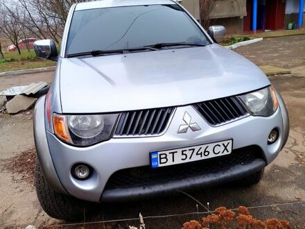 Міцубісі L200 2007 у Снигиревке на Automoto.ua Сірий Міцубісі L200, об'ємом двигуна 2.5 л та пробігом 160 тис. км за 13500 $, фото 1 на Automoto.ua