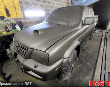 Синій Міцубісі L200, об'ємом двигуна 2.5 л та пробігом 374 тис. км за 10500 $, фото 8 на Automoto.ua