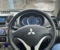 Зеленый Мицубиси L200, объемом двигателя 2.5 л и пробегом 177 тыс. км за 5300 $, фото 3 на Automoto.ua