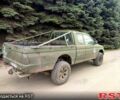 Зеленый Мицубиси L200, объемом двигателя 2.5 л и пробегом 366 тыс. км за 4800 $, фото 7 на Automoto.ua