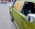 Зеленый Мицубиси L200, объемом двигателя 2.5 л и пробегом 187 тыс. км за 5300 $, фото 2 на Automoto.ua