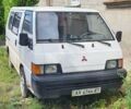 Белый Мицубиси L 300, объемом двигателя 2 л и пробегом 440 тыс. км за 1400 $, фото 1 на Automoto.ua