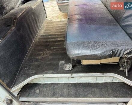 Білий Міцубісі L 300, об'ємом двигуна 2 л та пробігом 400 тис. км за 1600 $, фото 5 на Automoto.ua