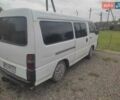 Белый Мицубиси L 300, объемом двигателя 2.5 л и пробегом 41 тыс. км за 2550 $, фото 1 на Automoto.ua