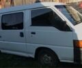 Белый Мицубиси L 300, объемом двигателя 2.5 л и пробегом 300 тыс. км за 2000 $, фото 1 на Automoto.ua