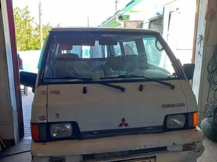 Міцубісі L 300 1992 у Хмельницькому на Automoto.ua Білий Міцубісі L 300, об'ємом двигуна 2 л та пробігом 228 тис. км за 800 $, фото 1 на Automoto.ua
