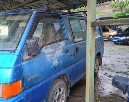 Міцубісі L 300 1988 у Измаиле на Automoto.ua Синій Міцубісі L 300, об'ємом двигуна 2.5 л та пробігом 350 тис. км за 2653 $, фото 3 на Automoto.ua