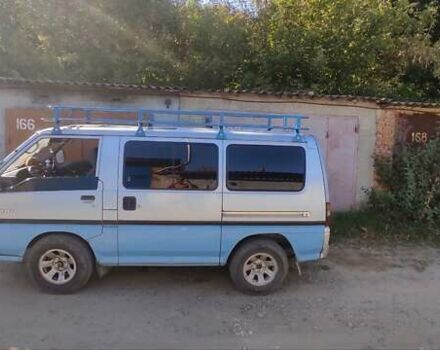 Синій Міцубісі L 300, об'ємом двигуна 2 л та пробігом 450 тис. км за 2800 $, фото 2 на Automoto.ua