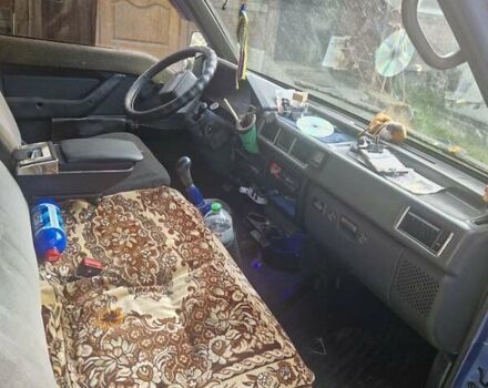 Синий Мицубиси L 300, объемом двигателя 2 л и пробегом 580 тыс. км за 2200 $, фото 7 на Automoto.ua