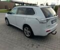 Белый Мицубиси Outlander PHEV, объемом двигателя 2 л и пробегом 184 тыс. км за 18790 $, фото 11 на Automoto.ua