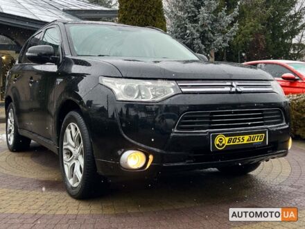Мицубиси Outlander PHEV 2014 в Львове на Automoto.ua Черный Мицубиси Outlander PHEV, объемом двигателя 2 л и пробегом 247 тыс. км за 14000 $, фото 1 на Automoto.ua