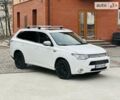 Мицубиси Outlander PHEV, объемом двигателя 2 л и пробегом 266 тыс. км за 15999 $, фото 4 на Automoto.ua