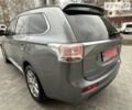 Сірий Міцубісі Outlander PHEV, об'ємом двигуна 2 л та пробігом 147 тис. км за 16799 $, фото 9 на Automoto.ua