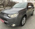 Сірий Міцубісі Outlander PHEV, об'ємом двигуна 2 л та пробігом 147 тис. км за 16799 $, фото 4 на Automoto.ua